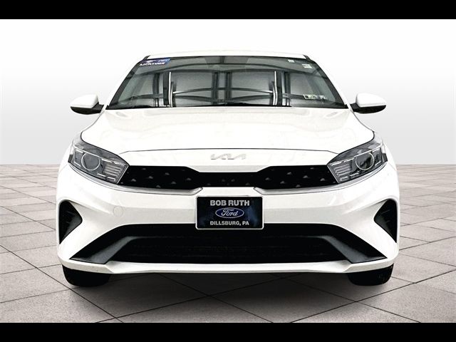 2022 Kia Forte FE