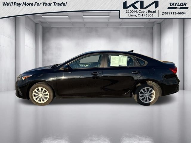 2022 Kia Forte FE