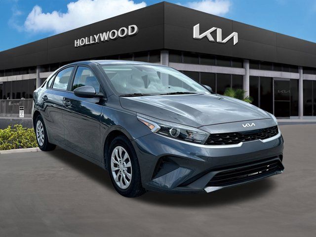 2022 Kia Forte FE