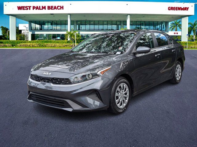 2022 Kia Forte FE