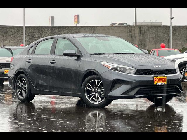 2022 Kia Forte FE