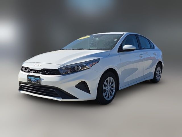 2022 Kia Forte FE