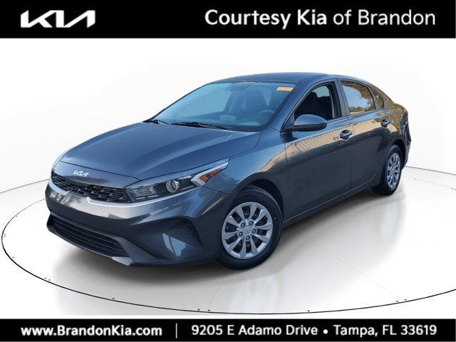 2022 Kia Forte FE