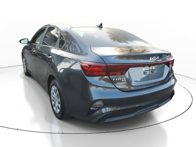 2022 Kia Forte FE