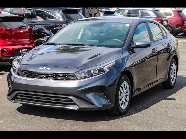 2022 Kia Forte FE