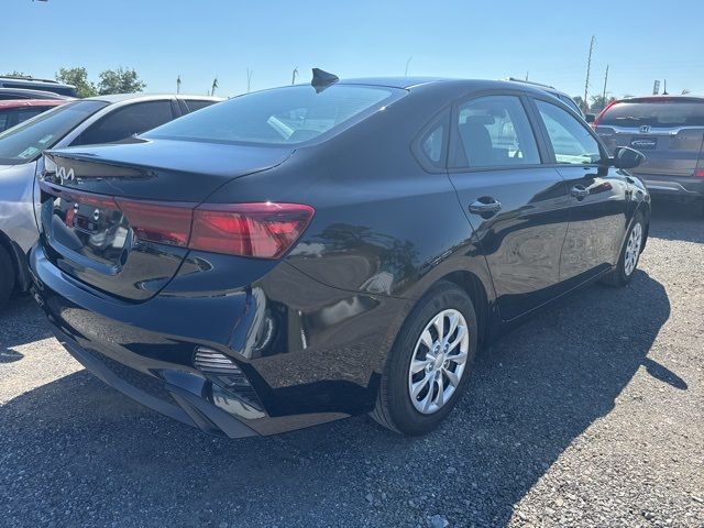 2022 Kia Forte FE