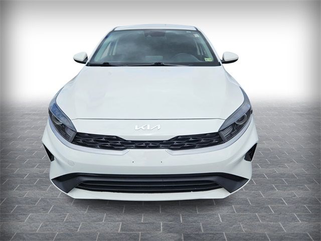 2022 Kia Forte FE