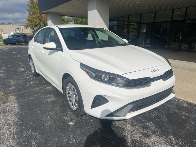 2022 Kia Forte FE