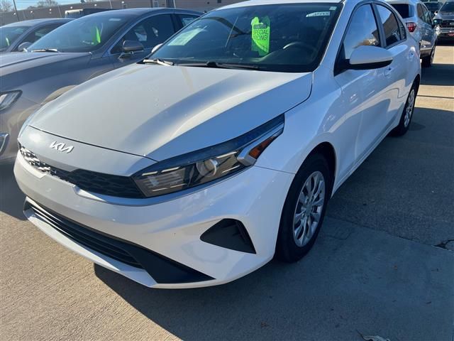 2022 Kia Forte FE