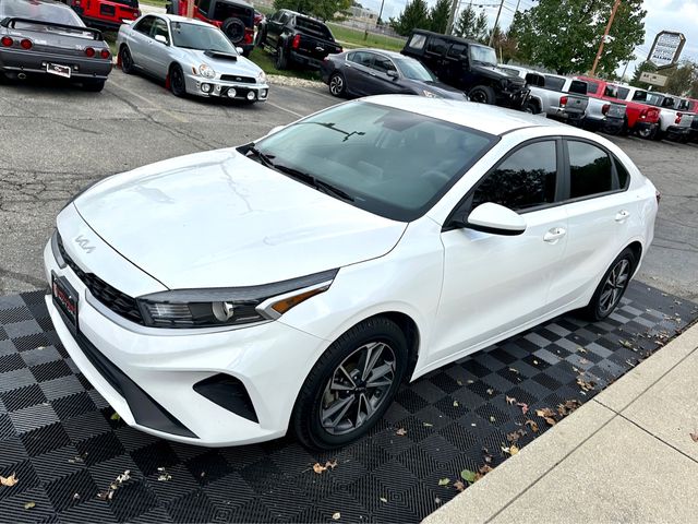 2022 Kia Forte FE