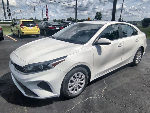 2022 Kia Forte FE