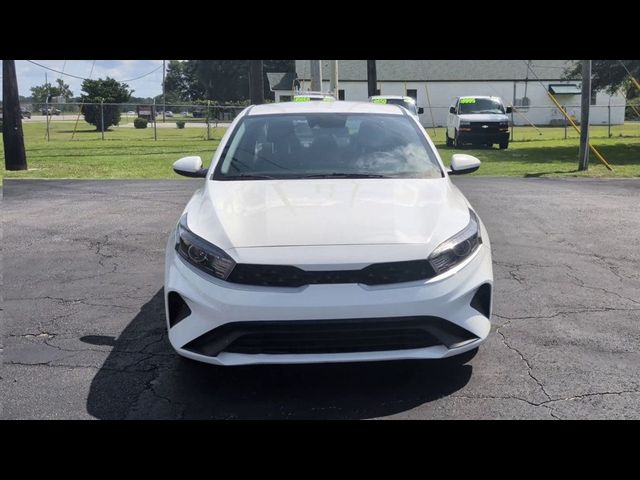 2022 Kia Forte FE