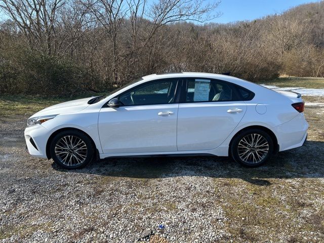 2022 Kia Forte GT-Line