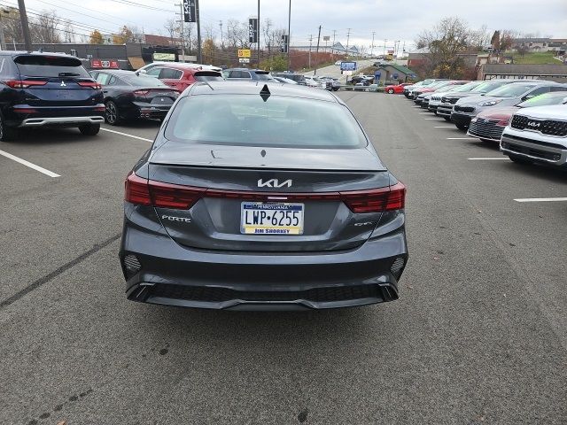 2022 Kia Forte GT-Line