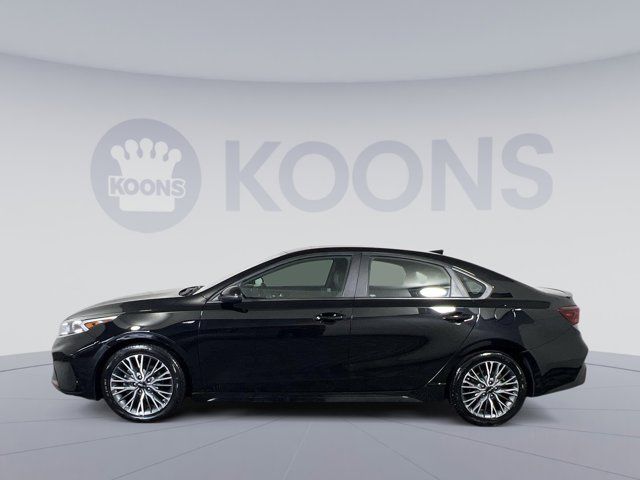 2022 Kia Forte GT-Line