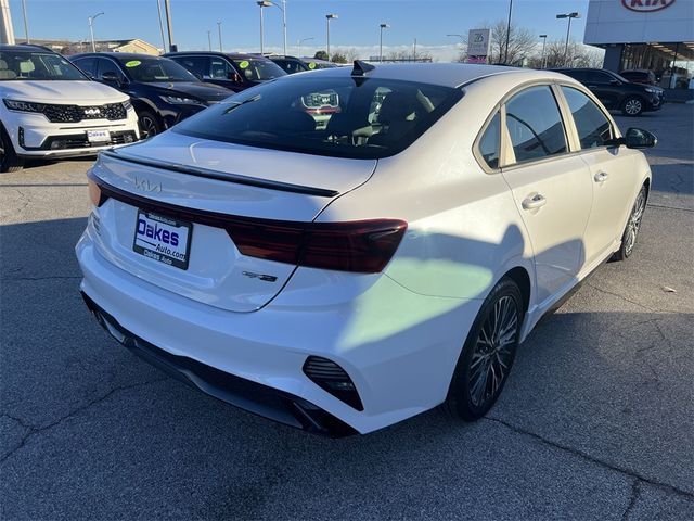 2022 Kia Forte GT-Line