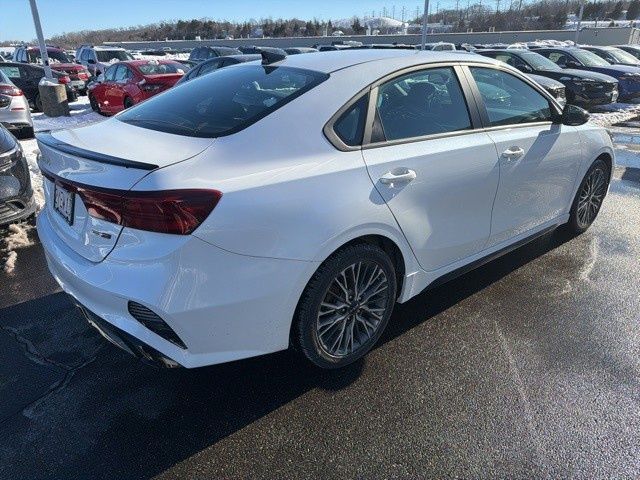 2022 Kia Forte GT-Line