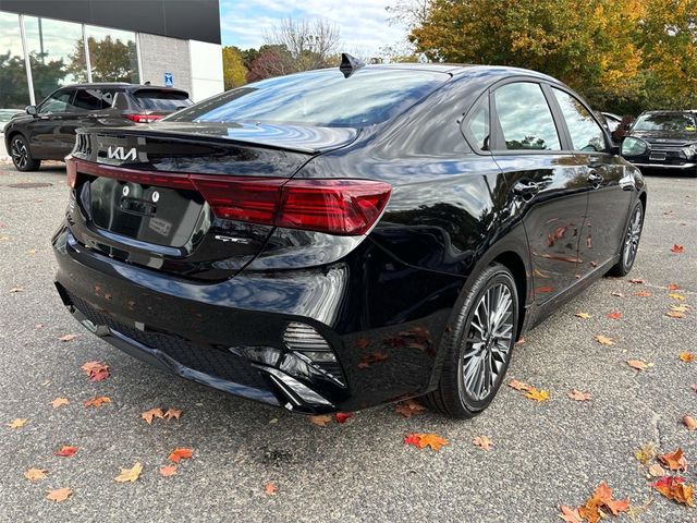 2022 Kia Forte GT-Line