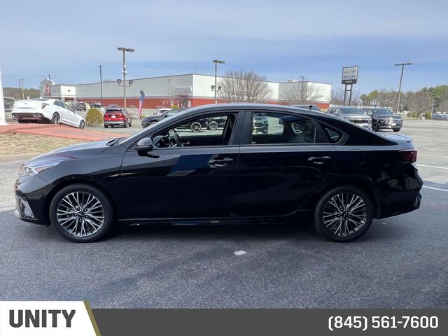 2022 Kia Forte GT-Line