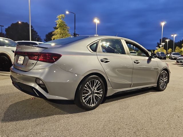 2022 Kia Forte GT-Line