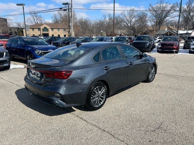 2022 Kia Forte GT-Line