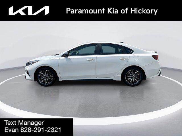 2022 Kia Forte GT-Line