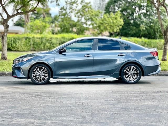 2022 Kia Forte GT-Line