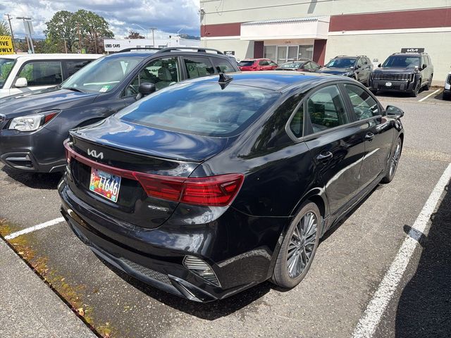 2022 Kia Forte GT-Line