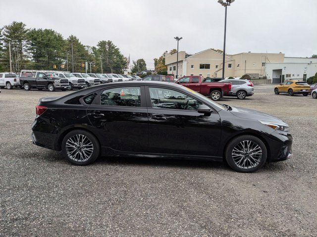 2022 Kia Forte GT-Line