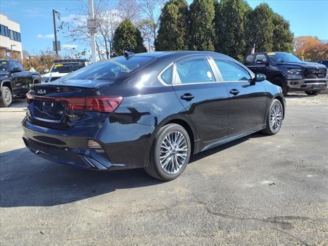 2022 Kia Forte GT-Line