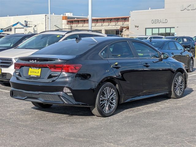 2022 Kia Forte GT-Line