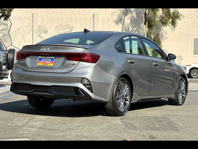 2022 Kia Forte GT-Line