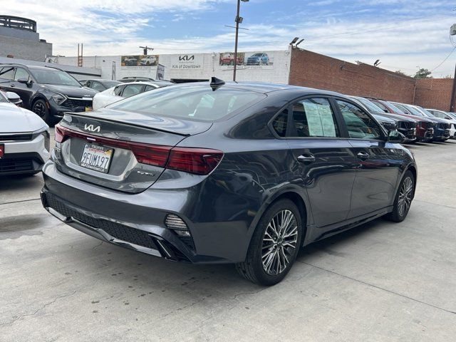 2022 Kia Forte GT-Line