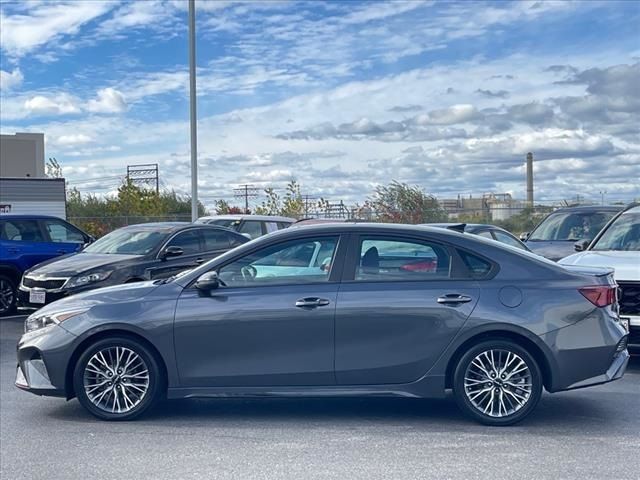 2022 Kia Forte GT-Line