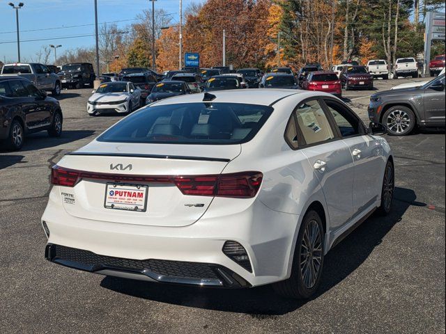 2022 Kia Forte GT-Line