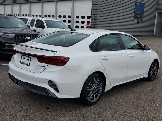 2022 Kia Forte GT-Line