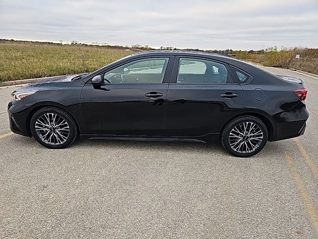 2022 Kia Forte GT-Line