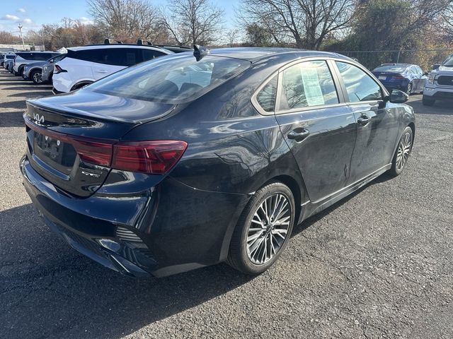 2022 Kia Forte GT-Line