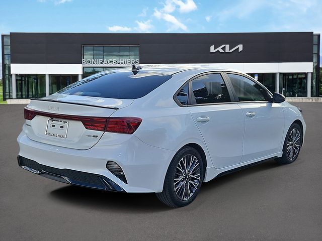 2022 Kia Forte GT-Line