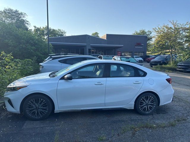 2022 Kia Forte GT-Line