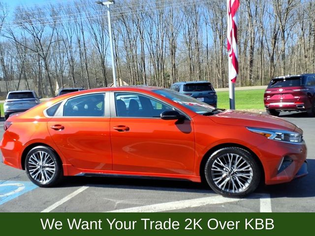 2022 Kia Forte GT-Line