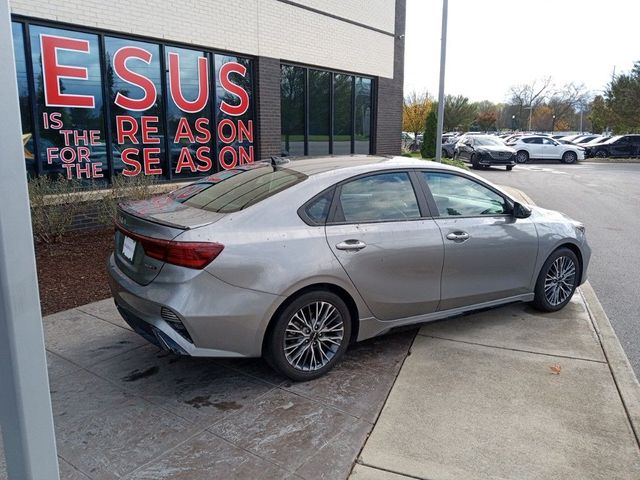 2022 Kia Forte GT-Line