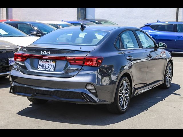 2022 Kia Forte GT-Line