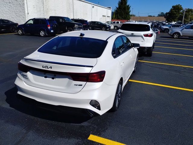 2022 Kia Forte GT-Line