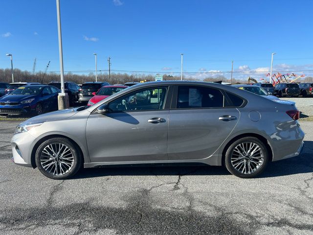 2022 Kia Forte GT-Line