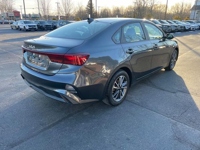 2022 Kia Forte LXS