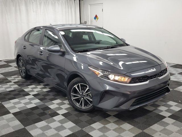 2022 Kia Forte LXS