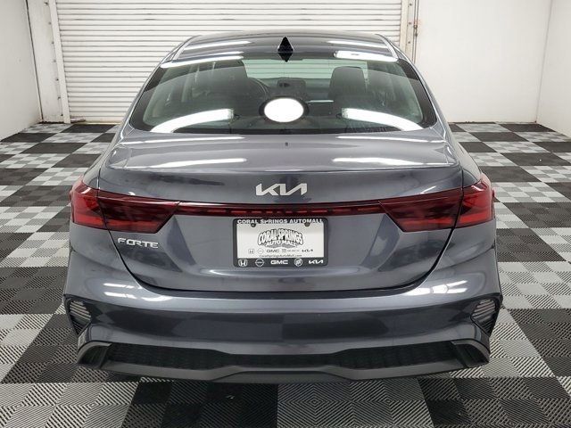 2022 Kia Forte LXS