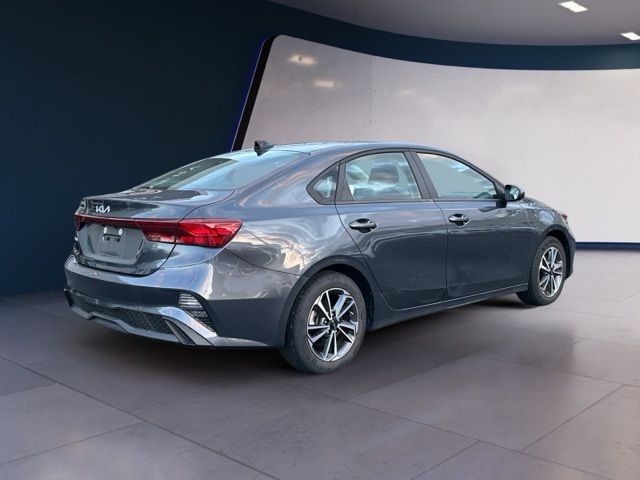 2022 Kia Forte LXS