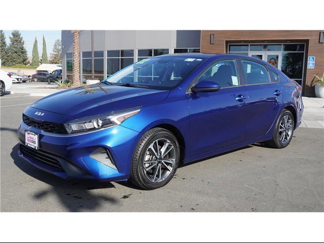 2022 Kia Forte LXS